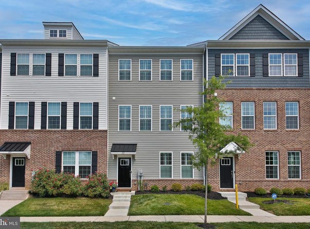 111 SMITHWORKS BLVD #6, PHOENIXVILLE, PA 19460
