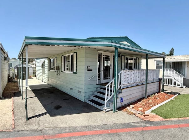 1801 E Collins, Orange, CA 92867
