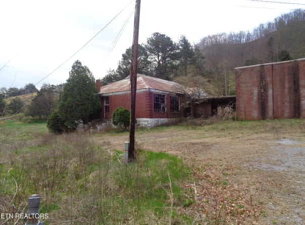 7918 Kyles Ford Hwy, Kyles Ford, TN 37765