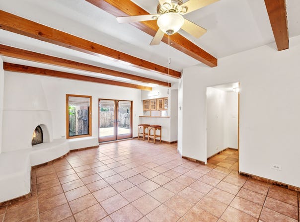 442 Greg, Santa Fe, NM 87501