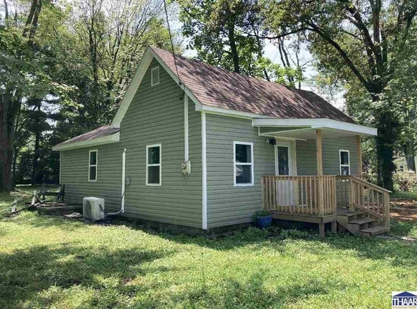 259 SW H Street, Linton, IN 47441-1748