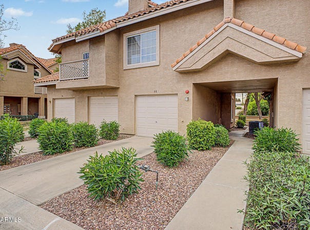1633 E LAKESIDE Drive, Gilbert, AZ 85234