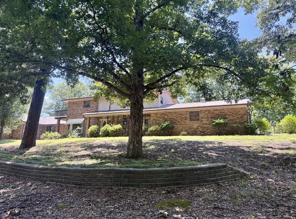 16482 Shady Mt Drive, Dexter, MO 63841