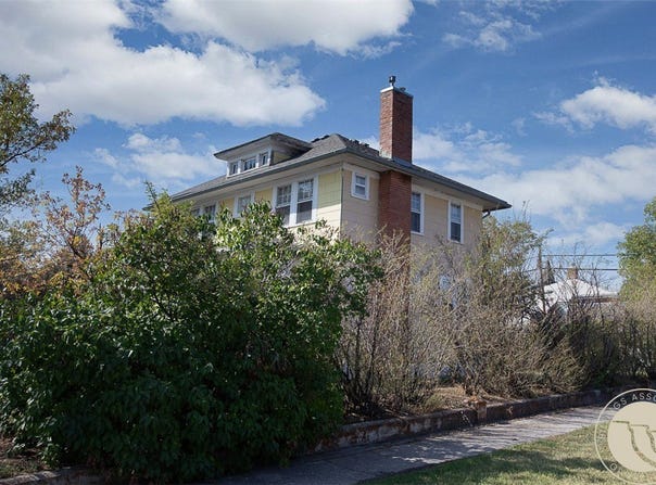 724 N Center Avenue, Hardin, MT 59034