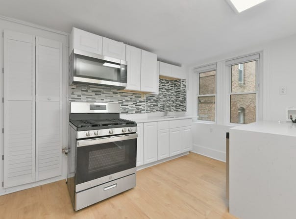144 Salem 3, Boston, MA 02113