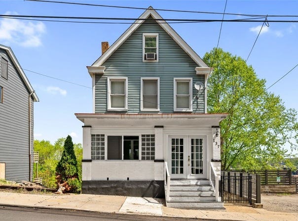 137 E Sycamore, Pittsburgh, PA 15211