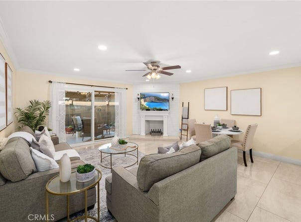 3139 E Chapman, Orange, CA 92869
