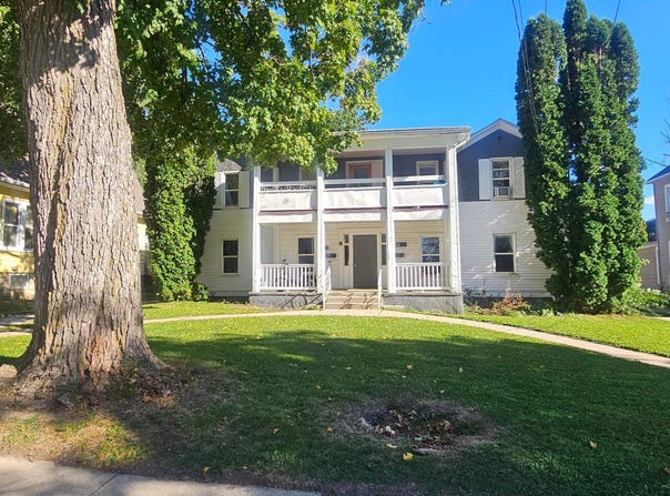 321 N Lincoln Avenue, Beaver Dam, WI 53916