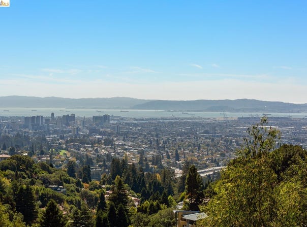 590 Gravatt Dr, Berkeley, CA 94705