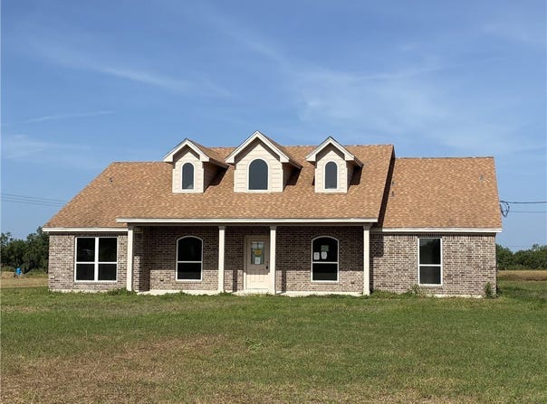 416 County Road 133, Alice, TX 78332