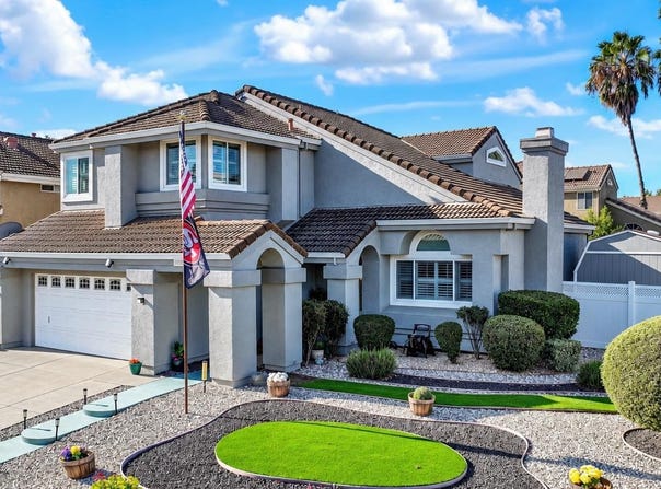 754 Roscommon Drive, Vacaville, CA 95688
