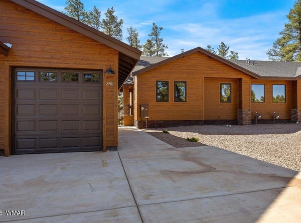 2701 W Villa Loop, Show Low, AZ 85901