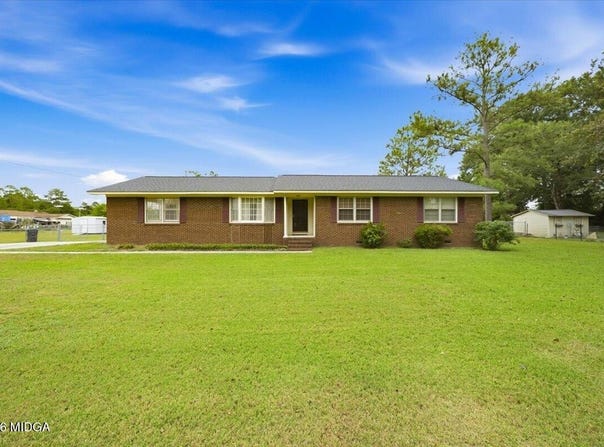 5714 Ruth Drive, Lizella, GA 31052