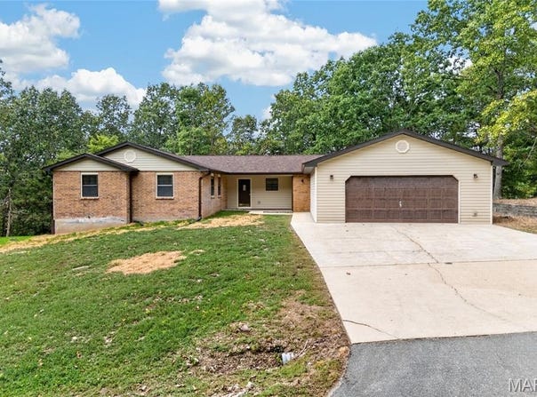 16924 Heller Lane, St Robert, MO 65584