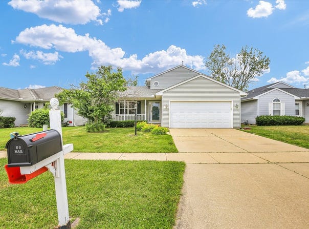 705 Erin Drive, Champaign, IL 61822