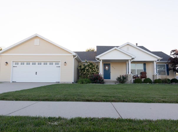 1415 Indian Trail, Kankakee, IL 60901