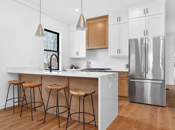 14 Hamlet, Somerville, MA 02143