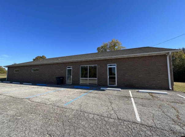 1177 HWY 62, Cotter, AR 72626