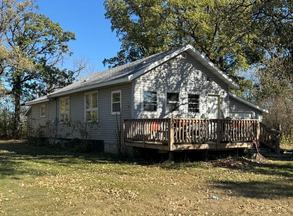 623 E Adams Avenue, Mahnomen, MN 56557