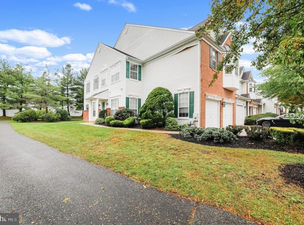 4091 HERMITAGE Drive, VOORHEES, NJ 08043