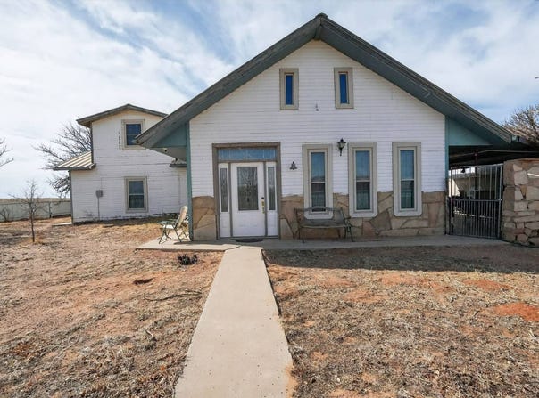 72 Bruhn Rd, Logan, NM 88426