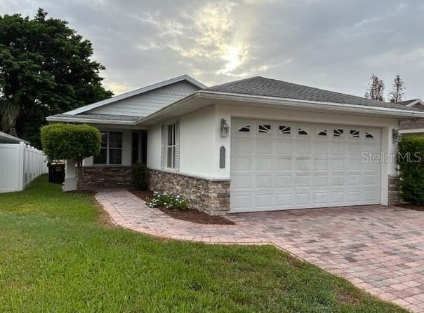 153 NEWBERN Circle, AUBURNDALE, FL 33823