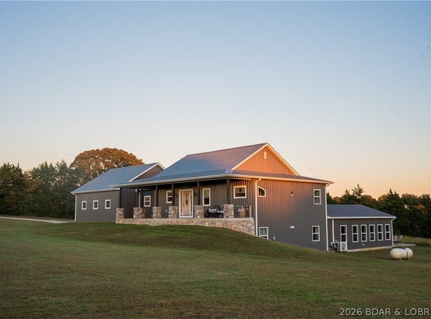 367 Hwy MM, Eldon, MO 65026