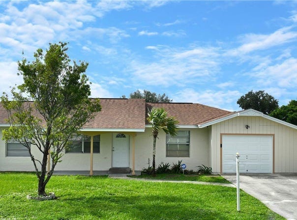 1414 Alwynne Drive, Lehigh Acres, FL 33936