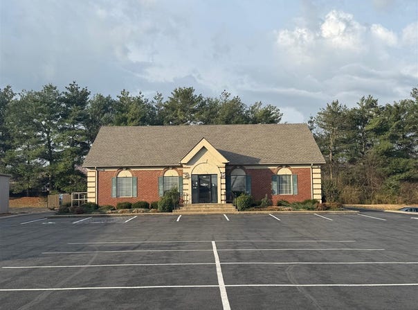 1475 Campbell Lane, Bowling Green, KY 42103