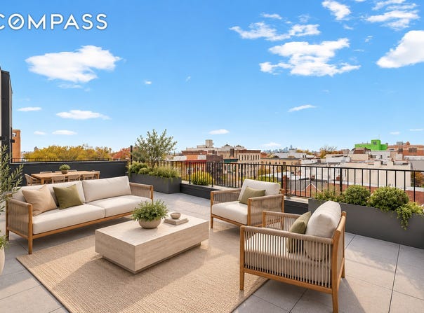 831 Knickerbocker Avenue, Brooklyn, NY 11237