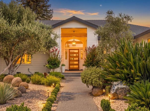1586 Arrowhead Drive, St. Helena, CA 94574