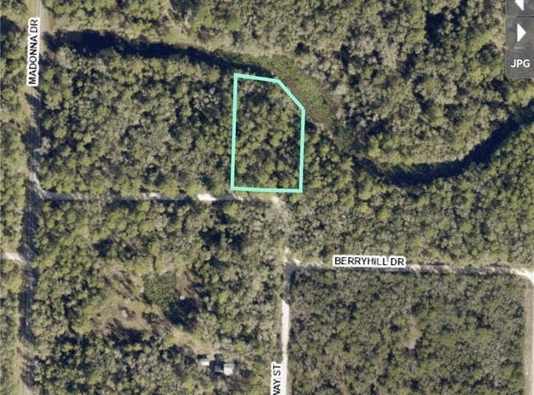 7176 Norway Street, Webster, FL 33597