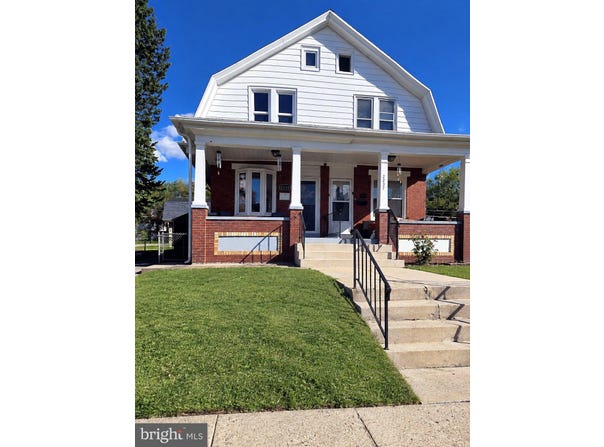 2239 RAYMOND Avenue, READING, PA 19605