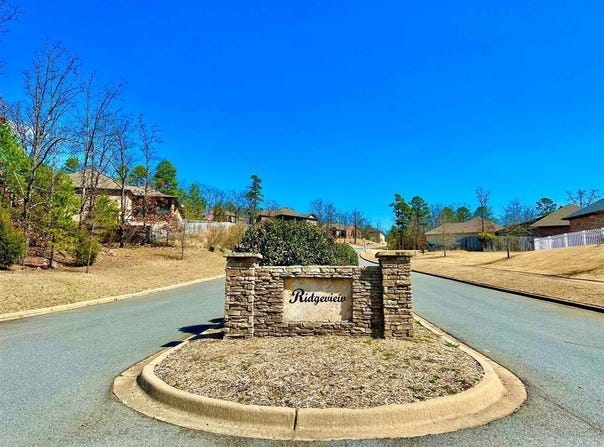 2 Cedar Cove, Maumelle, AR 72113