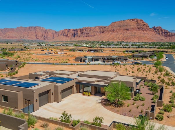 638 S Juniper Way, Ivins, UT 84738