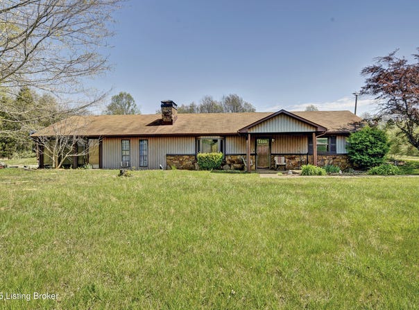 930 Fort Ave, Vine Grove, KY 40175