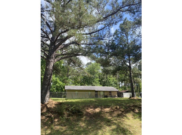 2342 Ferguson Mill Road, New Hebron, MS 39140
