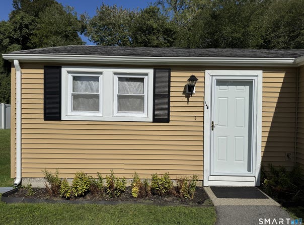 148 Ring Drive, Groton, CT 06340