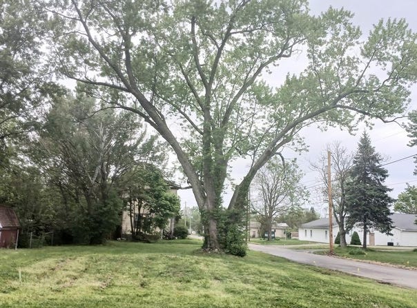 502 W 10th St, Ashland, OH 44805