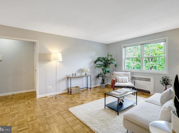 4352 N PERSHING DR #43522, ARLINGTON, VA 22203