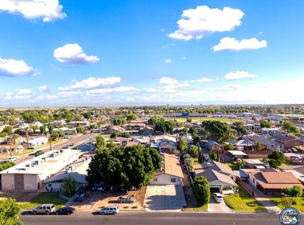 129 C St, Brawley, CA 92227