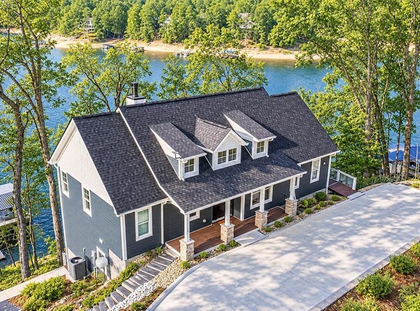 1765 Cove Pointe Rd, LaFollette, TN 37766