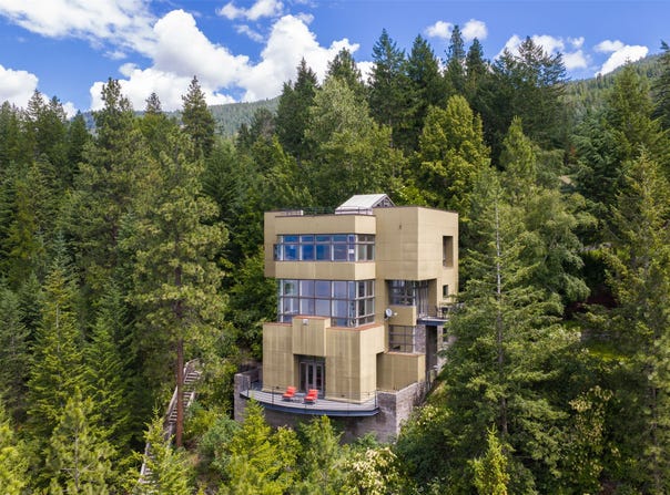 19983 Mt Highway 35, Bigfork, MT 59911
