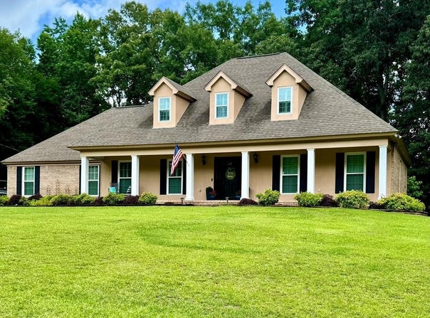 124 Collinswood Drive, Eufaula, AL 36027