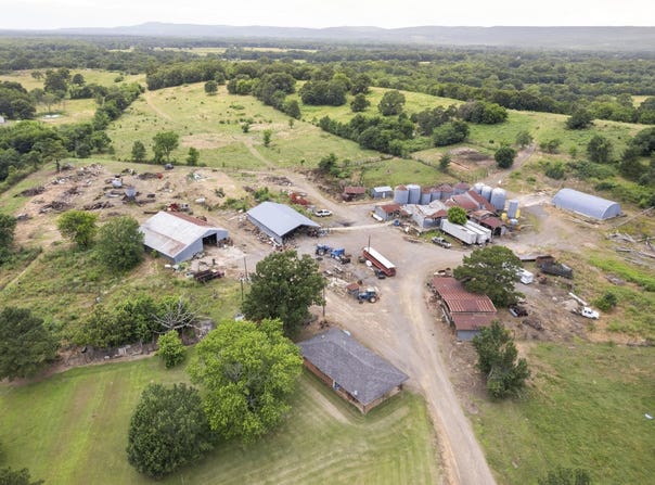 815 Old County Road, Plainview, AR 72857