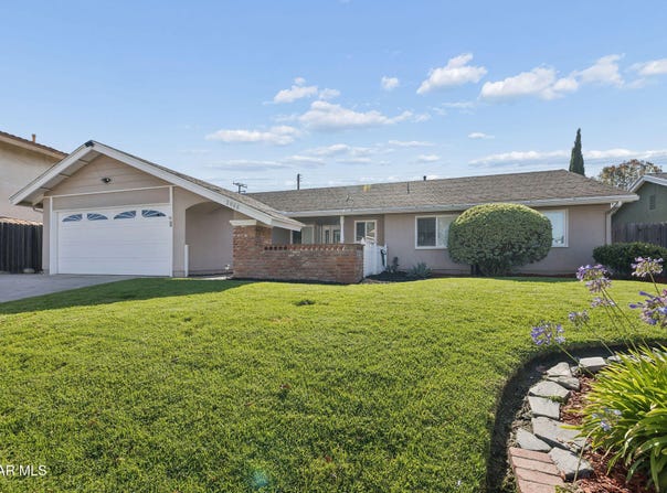 2066 Dwight Avenue, Camarillo, CA 93010