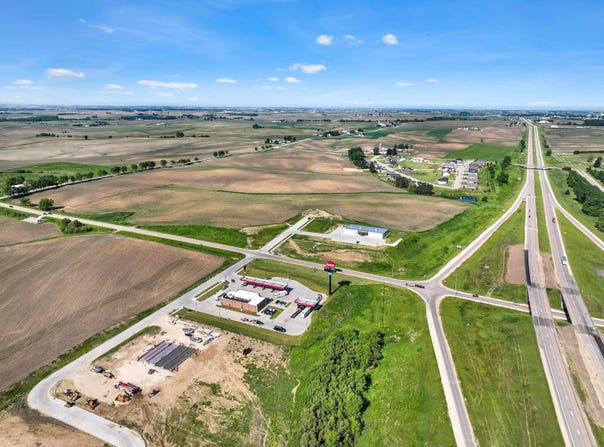 Conlan Way, Epworth, IA 52045