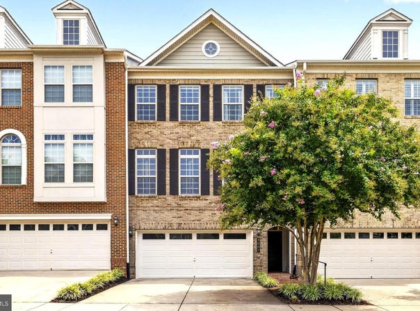 8007 TURTLE CREEK Circle, GAINESVILLE, VA 20155