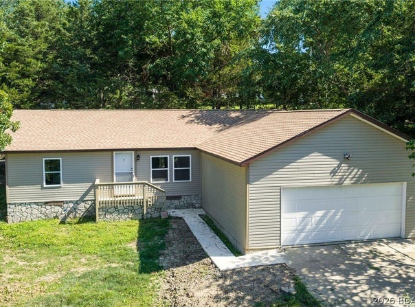 148 Highway D, Kaiser, MO 65047