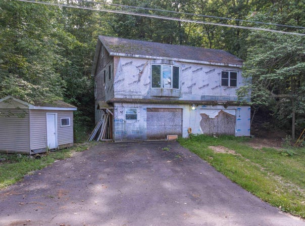 6709 E S Barbee Drive, Pierceton, IN 46562-9197